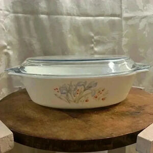 *Vintage* 1980s Pyrex England Blue Iris & Country Autumn  covered dish.
